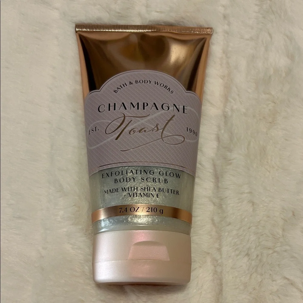 SET Champagne Toast Body Scrub & Cream Gucci Block Paris Heart Dish India Shelf - Picture 2 of 16
